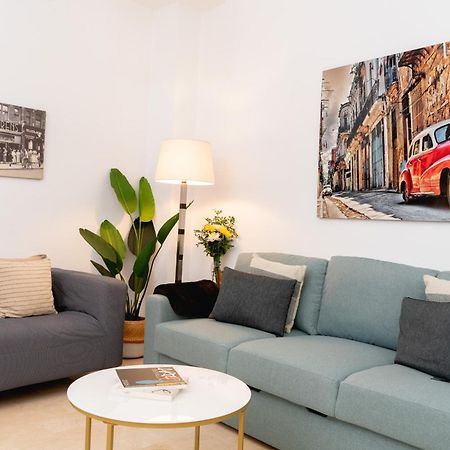 Apartamento Castilla 61 Seville Exterior photo